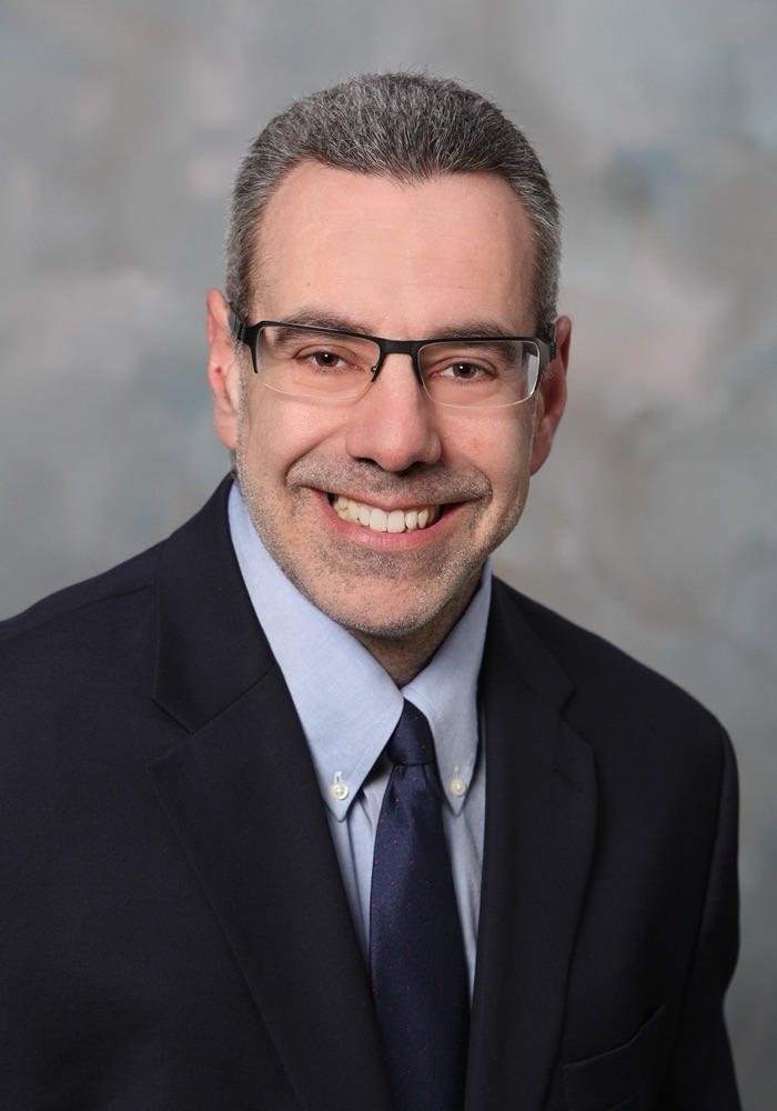 Photo of Carlos Pires